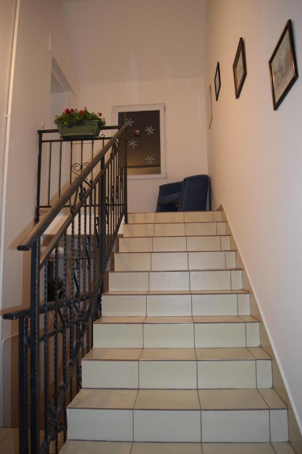Nadja Novi Sad Exterior foto