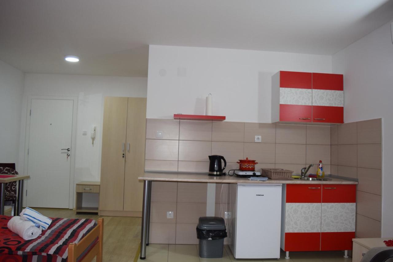 Nadja Novi Sad Exterior foto