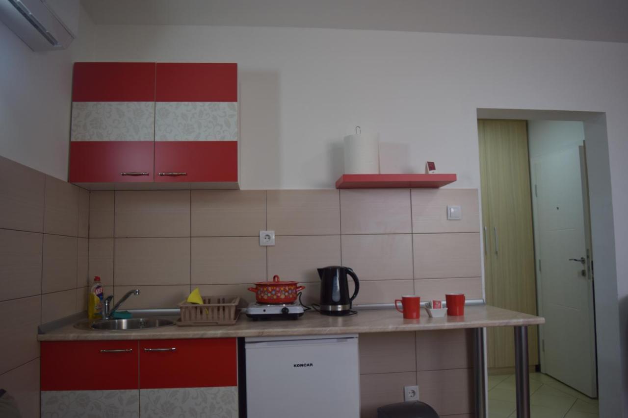 Nadja Novi Sad Exterior foto